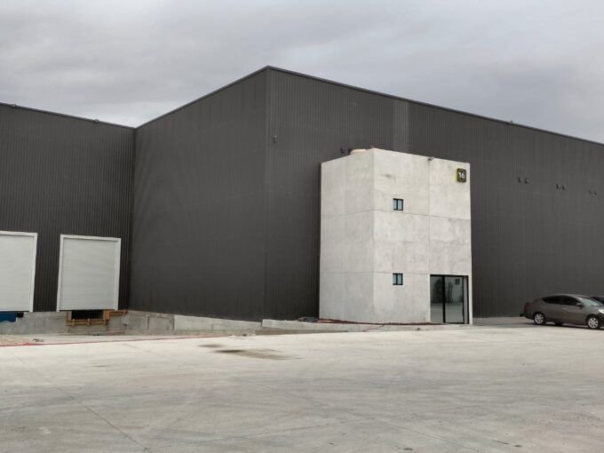 BODEGA 16 FACHADA FRENTE